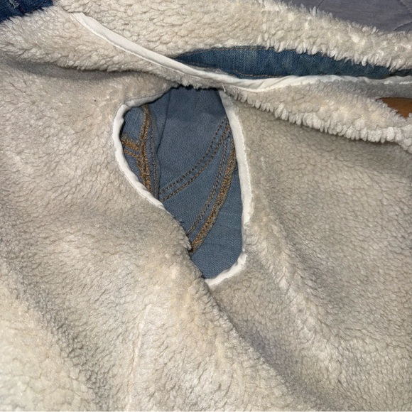 Denim Jacket with Sherpa Collar - Picture 4 of 12